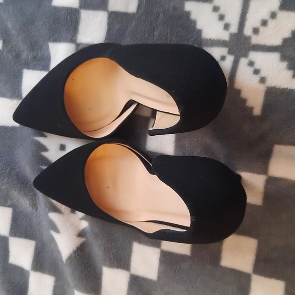 Delicious Black Faux Suede Zoom Pointed Toe 4 Inch Stiletto Slip On Pumps Size 6 - Picture 7 of 12